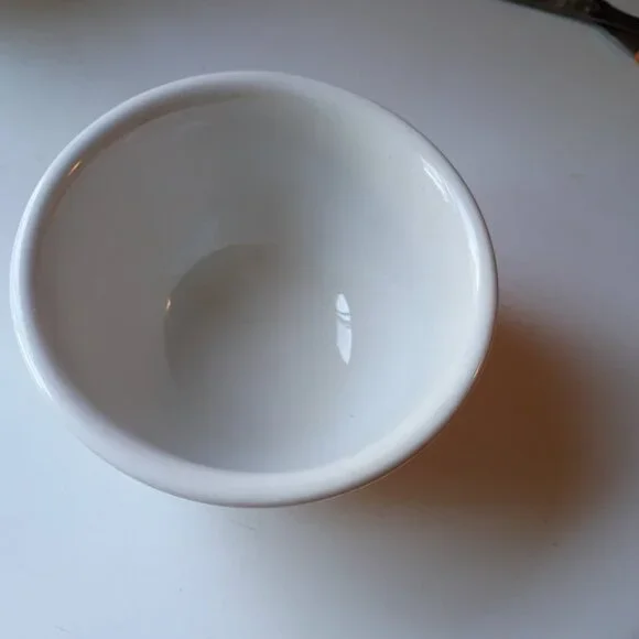 Ice Cream Bowl 6 In Across x 3 3/4 In High - Picture 3 of 4